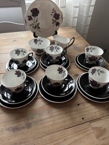 Royal albert vintage tea set - albert,