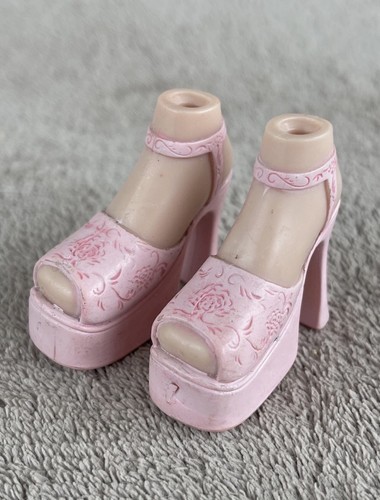 Bratz doll clothes - clothes, funk