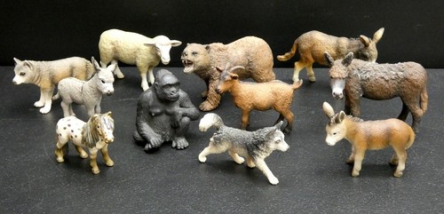 Schleich lot animal figures - of,