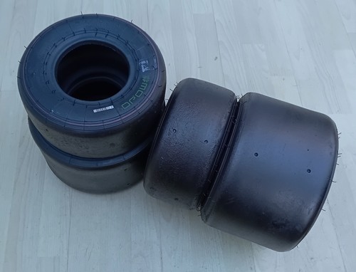 Mojo d2xx slick tyres - mojo, tyres,