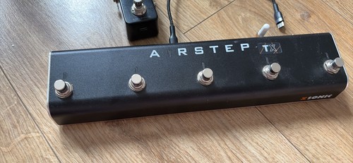 Tonex one pedal - one, and
