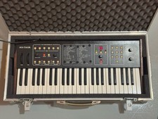 Sequential Circuits Six-Trak
