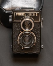Lubitel 166B Twin Lens Reflex Camera + Case (Used – Very Good) (Untested)