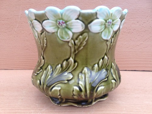 Vintage majolica jardiniere - vintage,