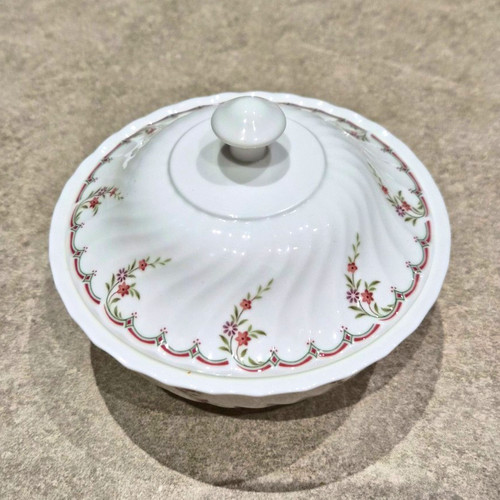 Wedgwood pink garland bone - pink,