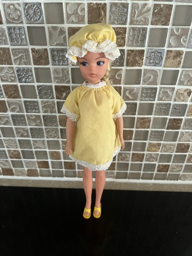 Vintage pedigree brunette - pedigree,