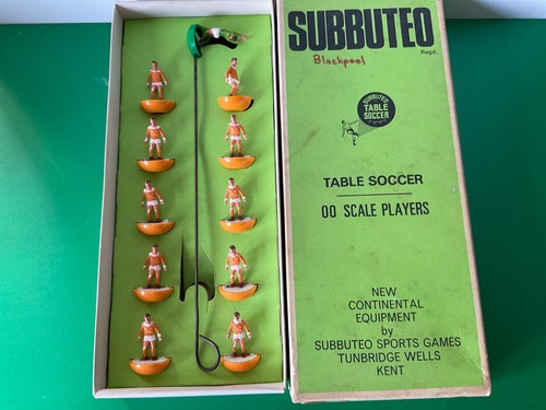 Subbuteo team ref 13 - subbuteo,