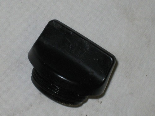 Kawasaki gtr 1000 - oil, filler