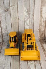 2x Bruder Bulldozer