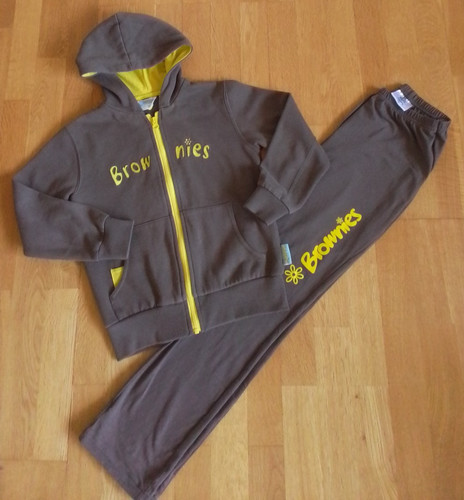 Brownies uniform hoodie - brownies,