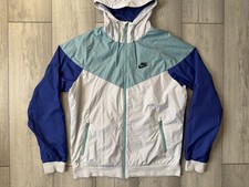 MENS NIKE BLUE WHITE