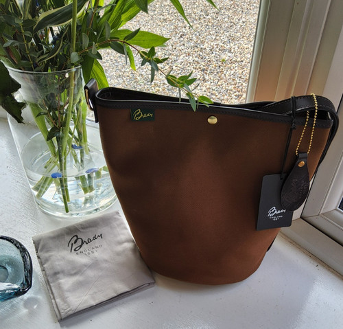 Brady frome women - brady, women's