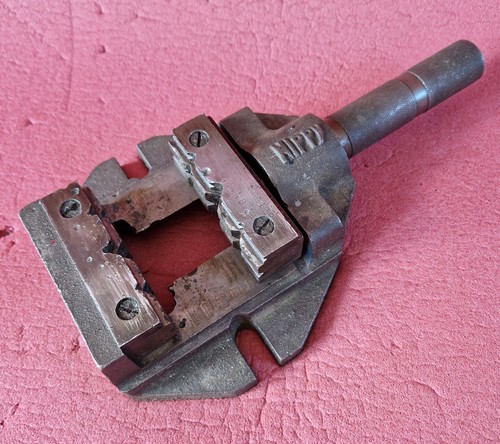 Nippy drill press machine - nippy, vice
