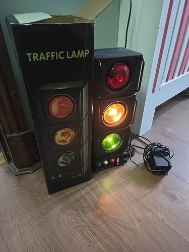 Vintage traffic light sound - traffic,