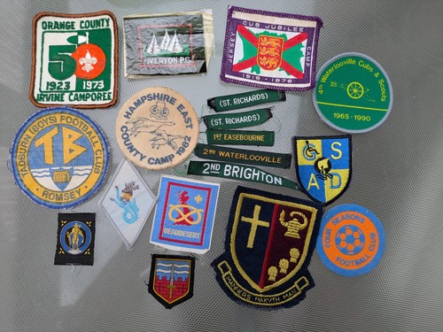 Scout cubs guides ect badges - scout,