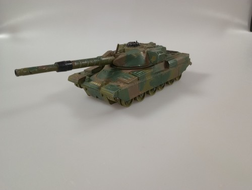 Dinky toys chieftain tank - toys,