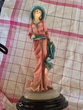 Leonardo Collection Amy by