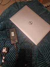 Dell XPS 15 9560 - Core