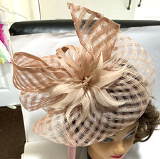 Phase Eight Fascinator Wedding Ladies Day Headband Apricot New With Tags