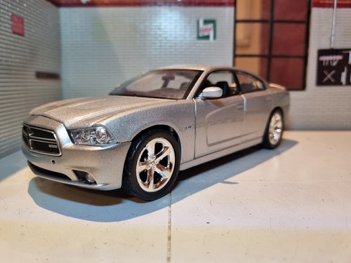Dodge charger silver 2011 - charger, r/t