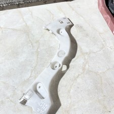 Ford Focus 2013 Bumper Bracket