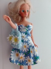 Clothes and accessories fits