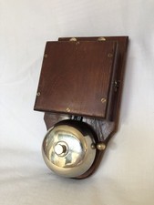 ORIGINAL VINTAGE ELECTRIC WOODEN DOOR BELL BUTLERS BELL BRASS ANTIQUE VICTORIAN 