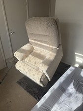Sherborne Beige Recline/ Riser