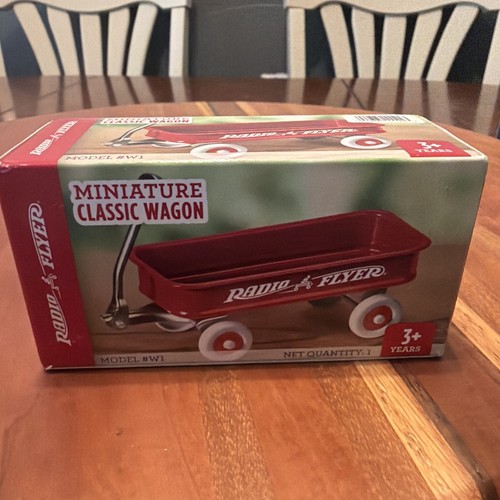 Radio flyer miniature - flyer,