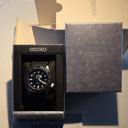 Seiko sports nh35 auto - 5,