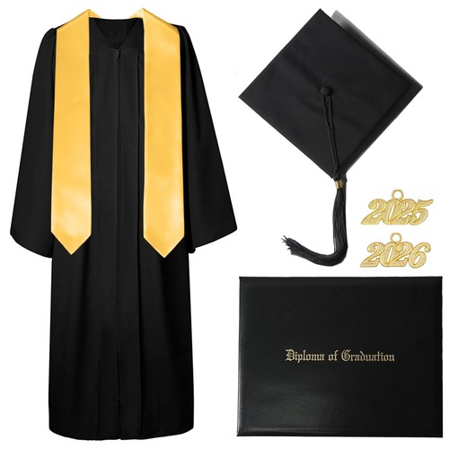 Black graduation gown and cap - black,