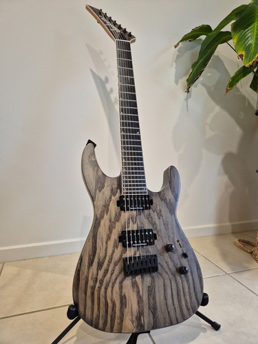 Jackson pro series soloist - pro,