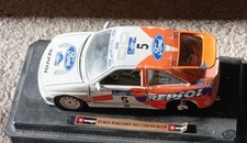 Burago 1:24 Scale Ford Escort