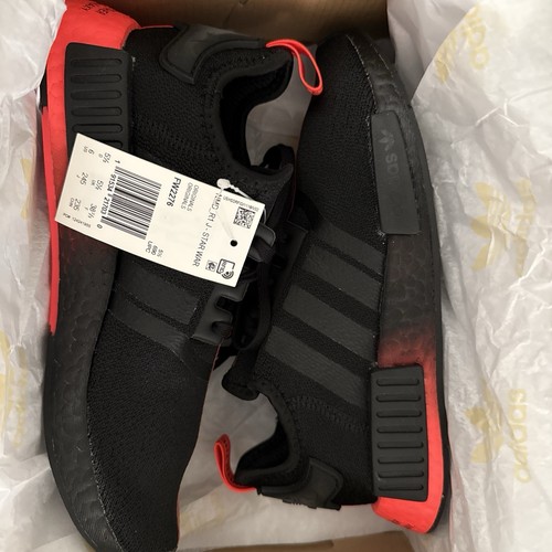 Nib adidas star wars shoes - nib,