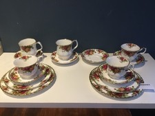 Royal Albert Old Country Rose