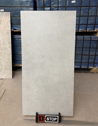 Job lot floor - lot,