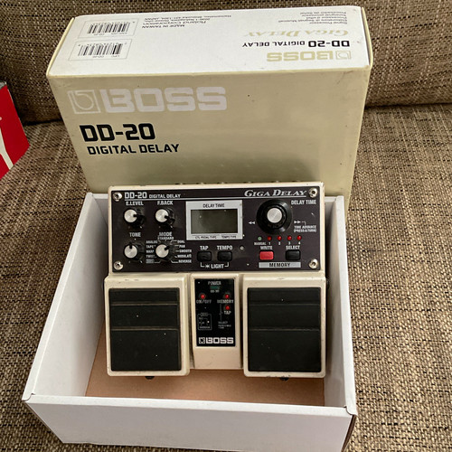 Boss giga delay - dd-20, digital