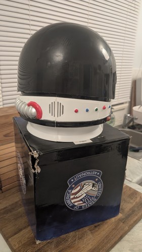 Kids nasa astronaut helmet - nasa,