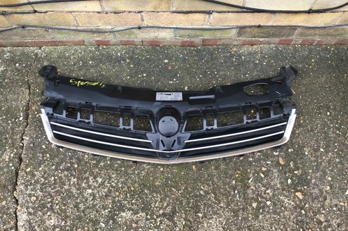 Vauxhall astra front grill - front,