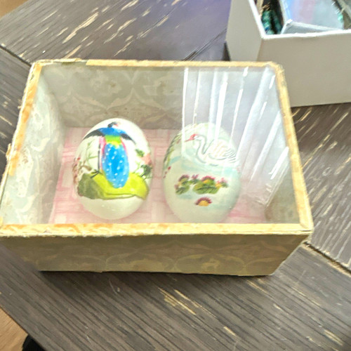 Hand painted ceramic - 2x,