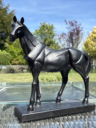 Horse statue sculpture modern - horse,