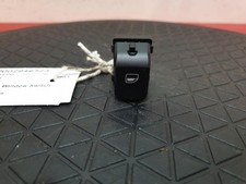 AUDI A4 NEARSIDE FRONT