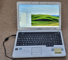 Laptop - Samsung NP R530