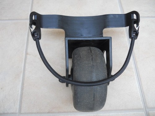 Powakaddy front wheel assembly