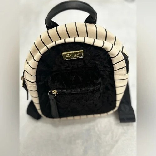 Betsey johnson black - betsey,