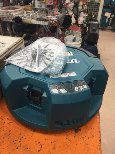 Makita cordless robot - cordless, cleaner