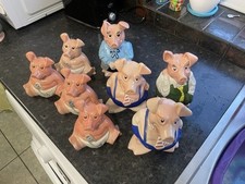 Natwest Pigs Family Wade