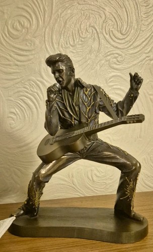 Elvis presley guitar - guitar, player