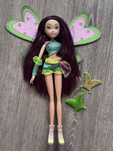 Winx club roxy believix doll - winx,