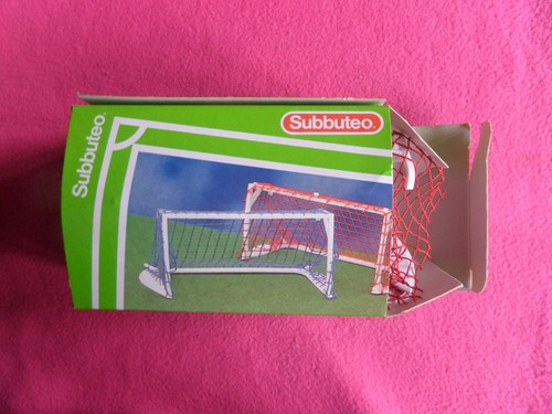 Subbuteo 61130 vintage - subbuteo, red